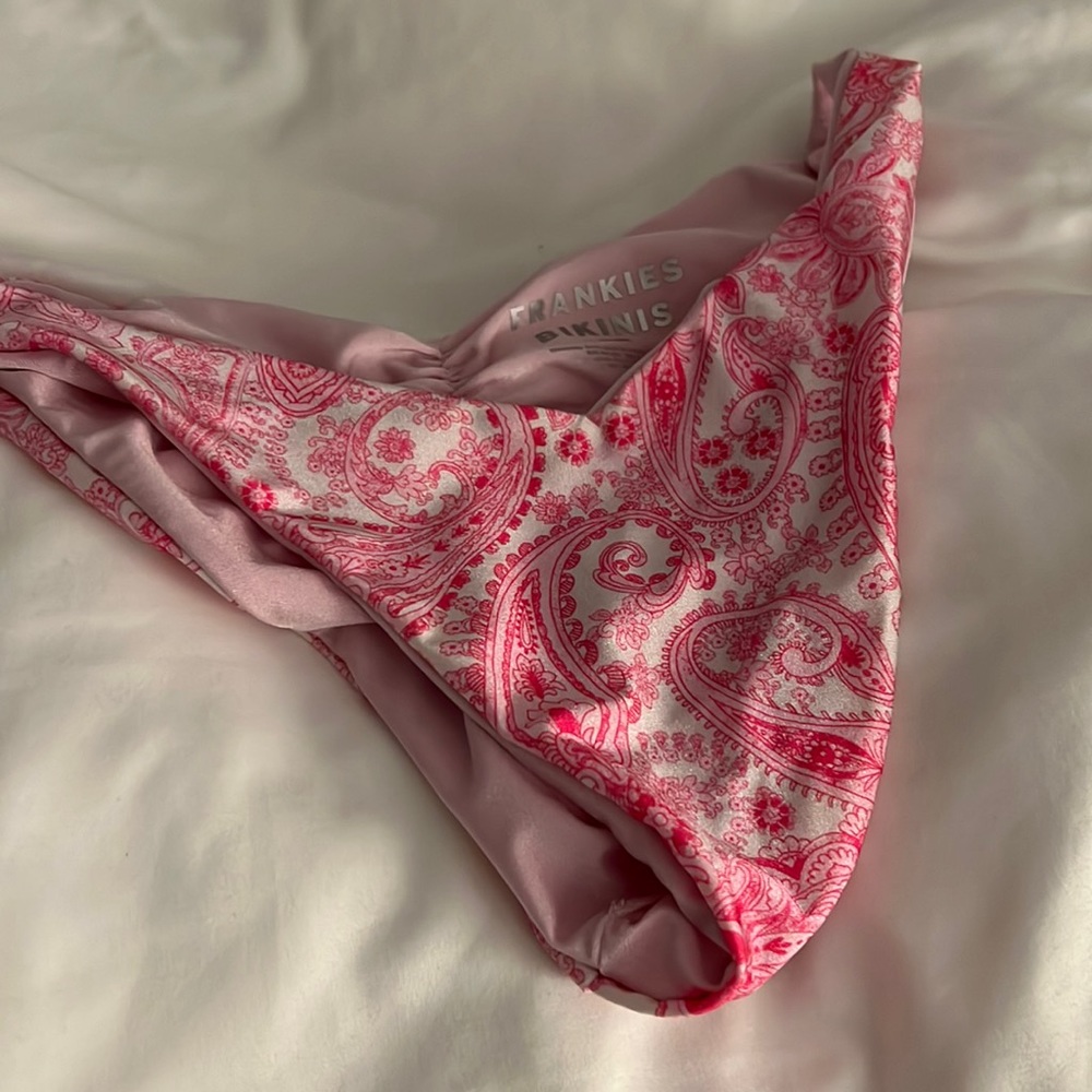 Frankie’s Bikini Bottom